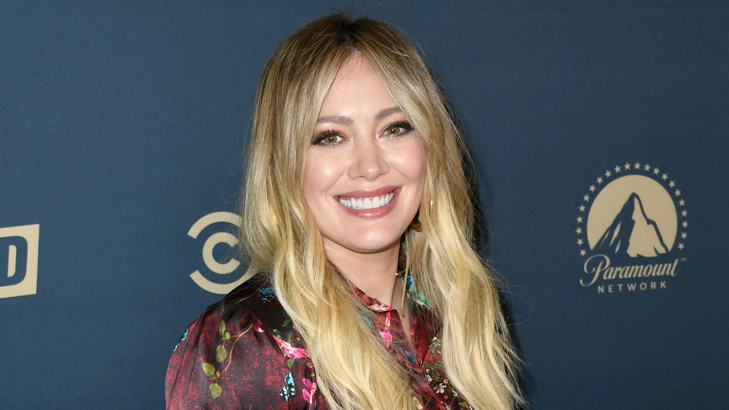 Hilary Duff teeth