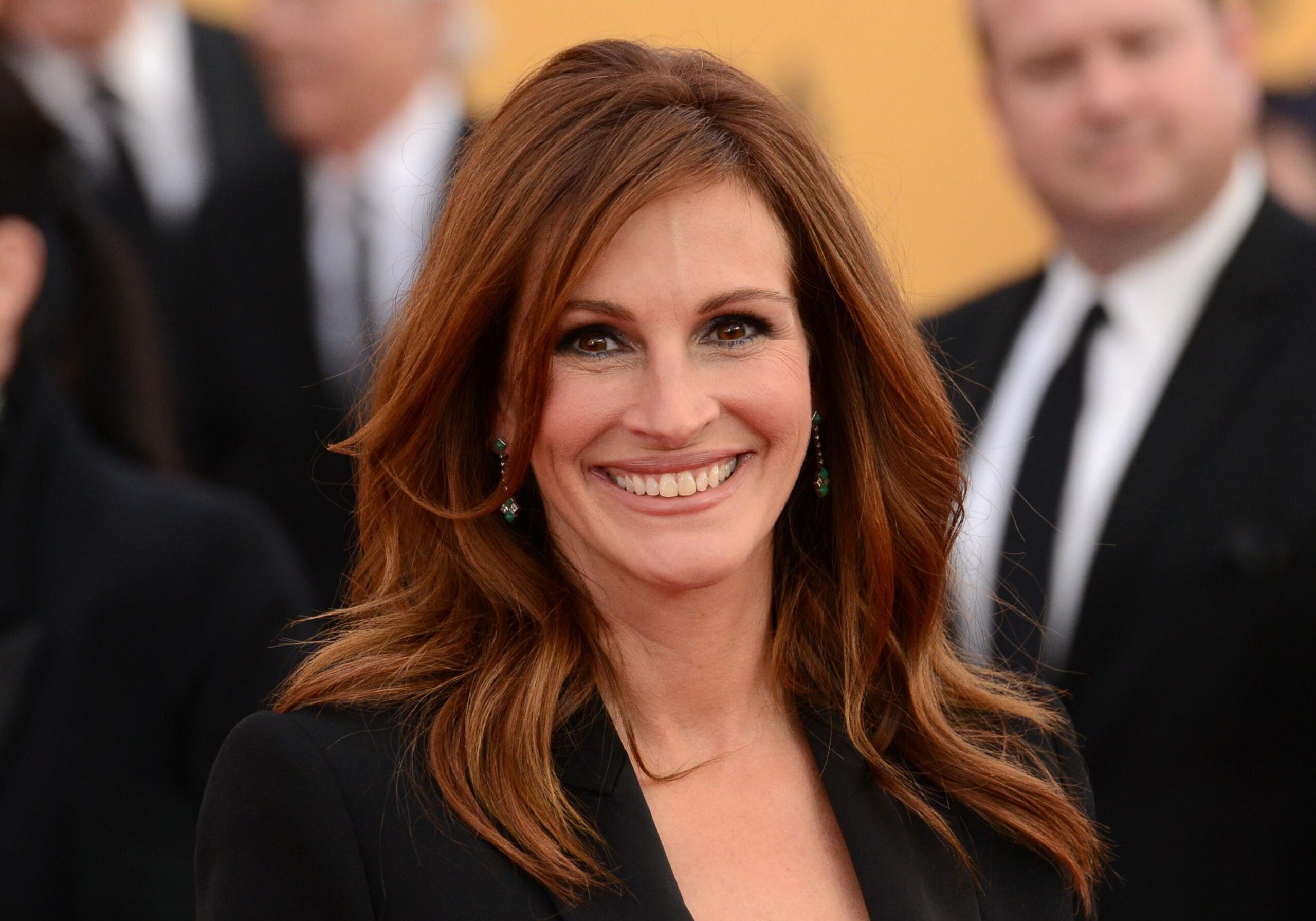 Julia Roberts smile and teeth