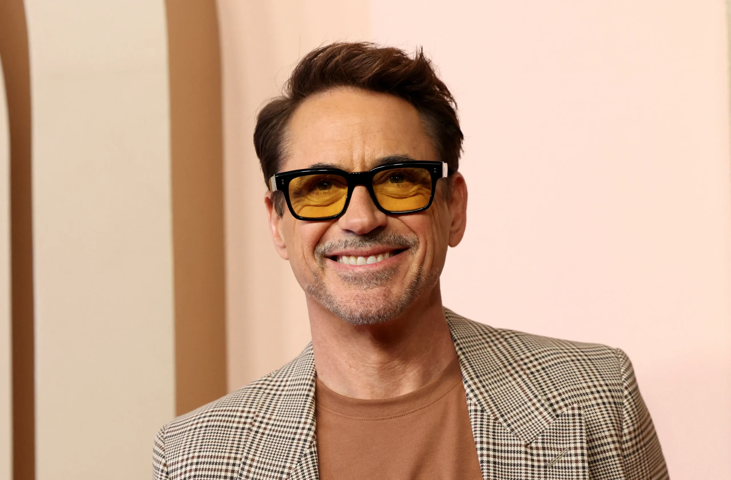 Robert Downey Jr smile and teeth