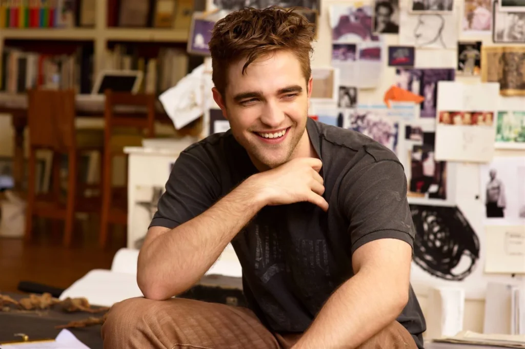 Robert Pattinson smile and teeth