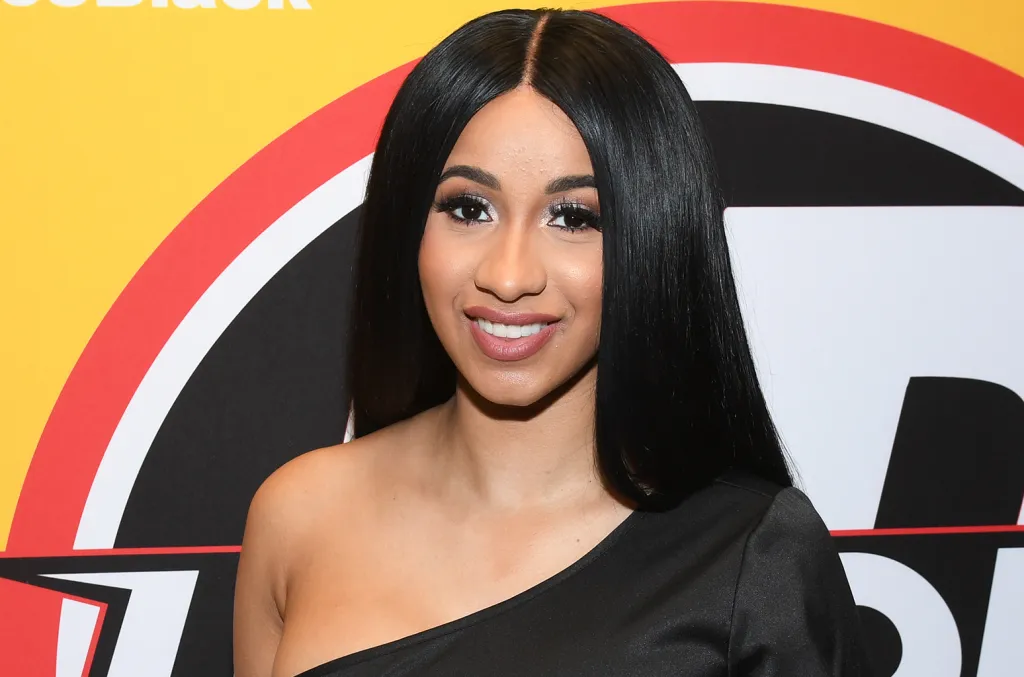 cardi b teeth